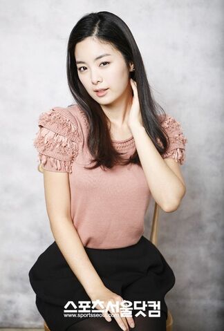 Archivo:Han Ji Woo14.jpg