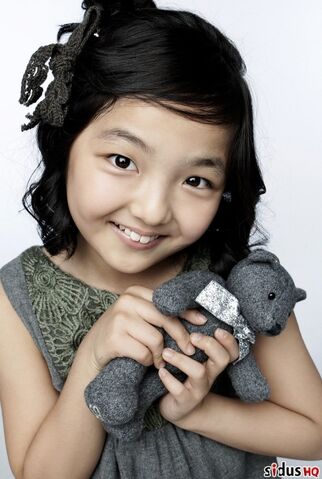 Archivo:Seo Shin Ae11.jpg