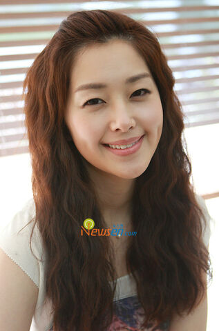 Archivo:Yoo Min.jpg