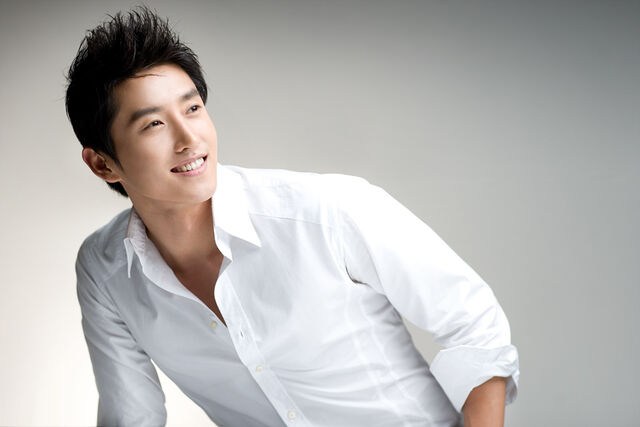 Archivo:Hyun Woo Sung4.jpg