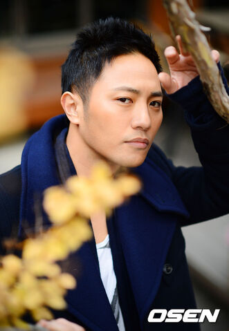 Archivo:Jin Goo22.jpg