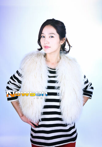 Archivo:Lee Jin14.jpg