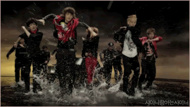 Archivo:1255631482 ringdingdong01.gif