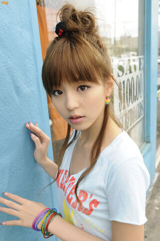 Archivo:Aya-hirano2.jpg