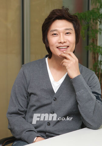 Archivo:Ryu Jung Han3.jpg