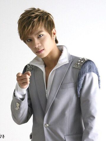 Archivo:Young Hoon3.jpg
