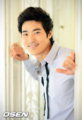 Archivo:Kim Kang Woo19.jpg
