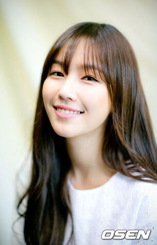 Archivo:Kim Soo Yun30.jpg