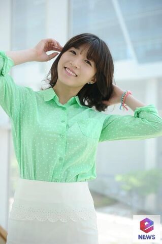 Archivo:Lee Cho Hee18.jpg