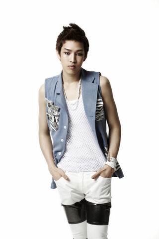 Archivo:Kwang Yeon4.jpg