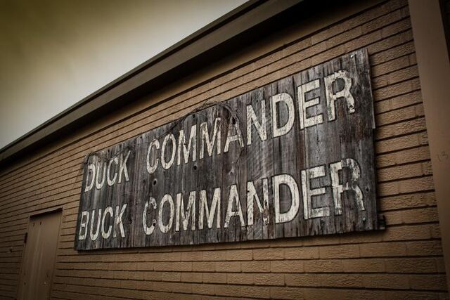 File:Duck buck sign.jpg