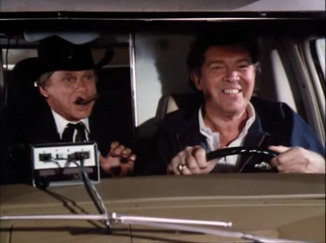 File:Dewey Hogg and his driver.png