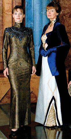 Файл:Julie-cox-susan-sarandon.jpg