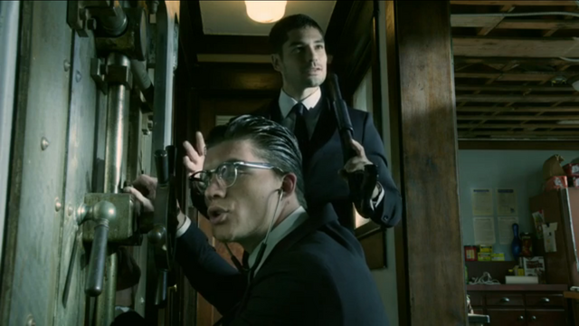 File:Seth and Richie 1x02.png