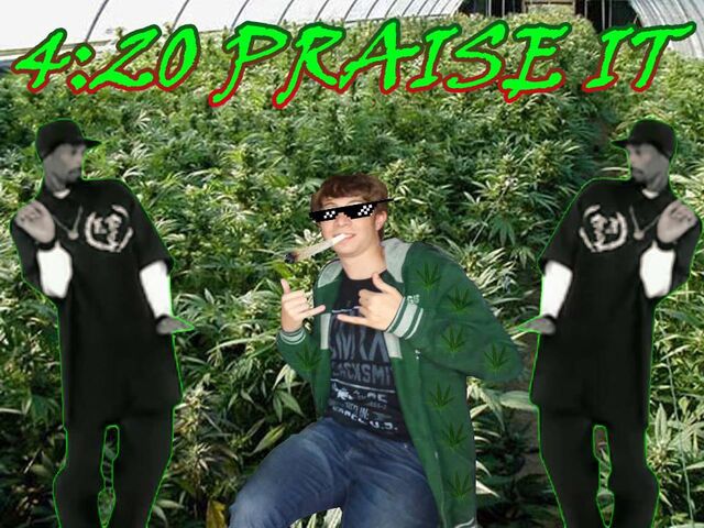 Arquivo:PraiseIt.jpg
