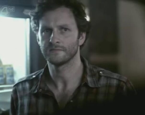 File:Misfits-Tom.jpg