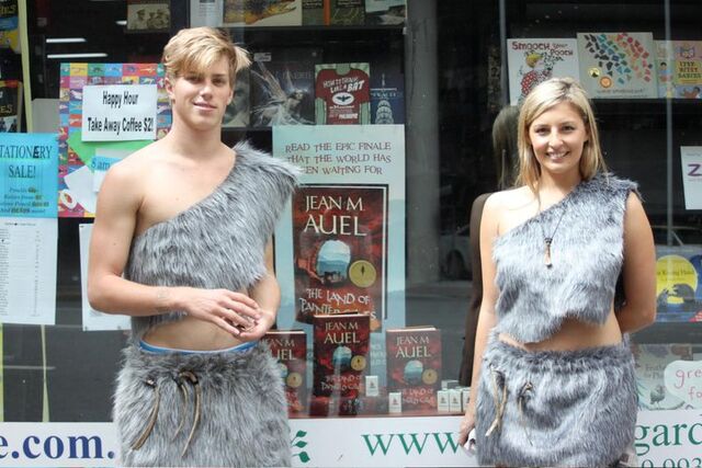 File:Ayla Jondalar Brisbane (6).jpg