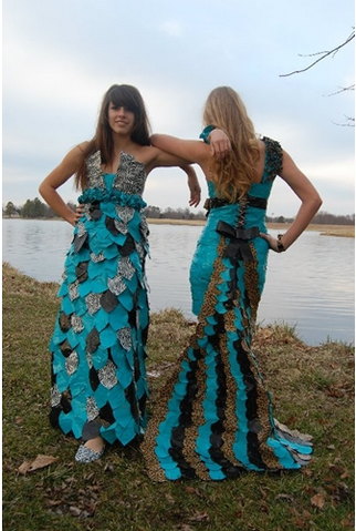 File:Ducktapedress.png