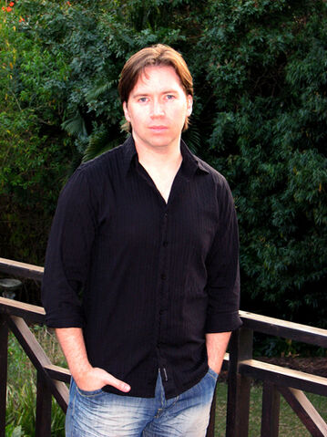 File:Paul Crilley.jpg