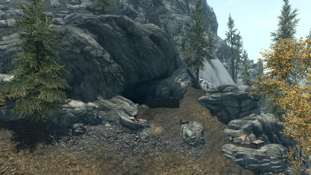 File:Pinepeak Cavern.png