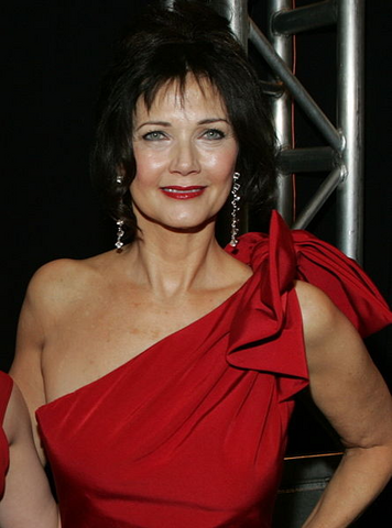 File:Lynda Carter.png