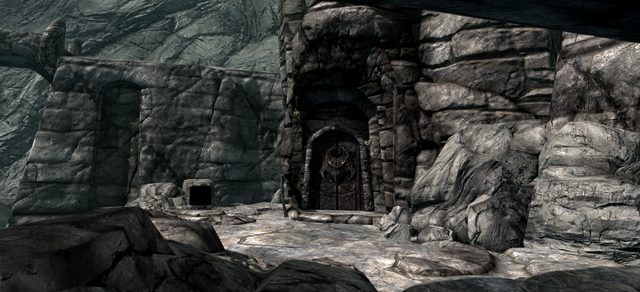 File:Dead Crone Rock Entrance.png
