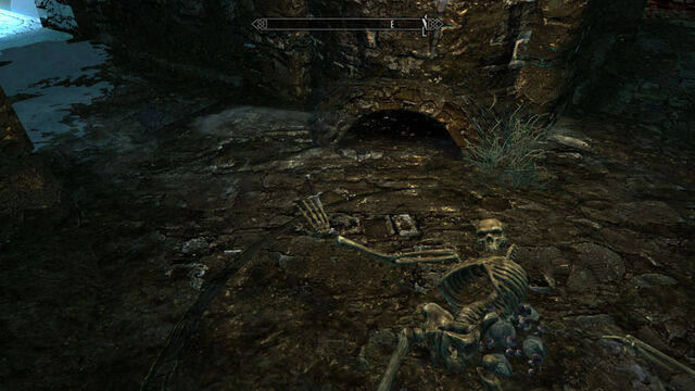 File:Midden dagger 2.jpg