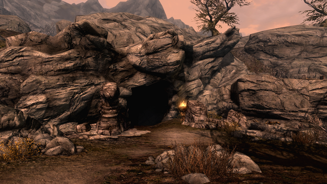 File:TESV Red Eagle Redoubt.png