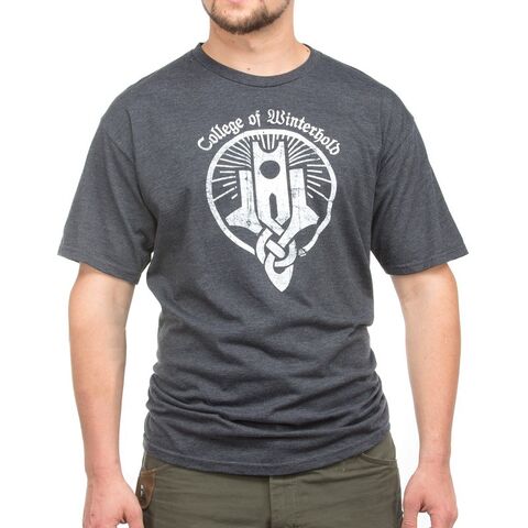 File:Tee-es-winterhold-front.jpg