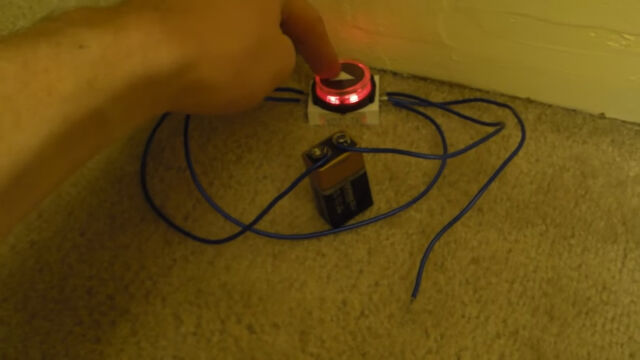 File:Aurora Button.jpg