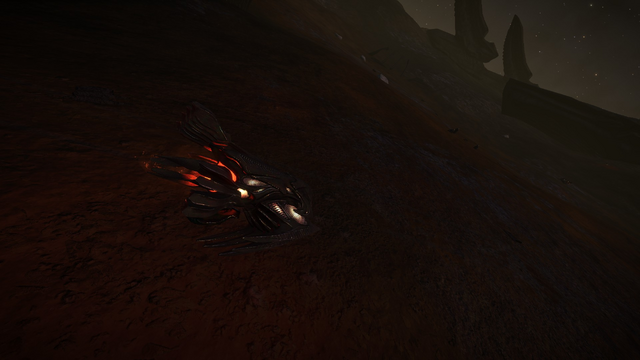 File:Thargoid Surface Site Scavenger close 2.png
