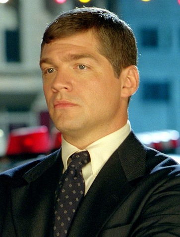 Archivo:Matthew-Glave.png