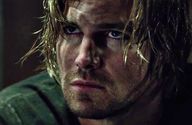 Archivo:StephenAmell.png