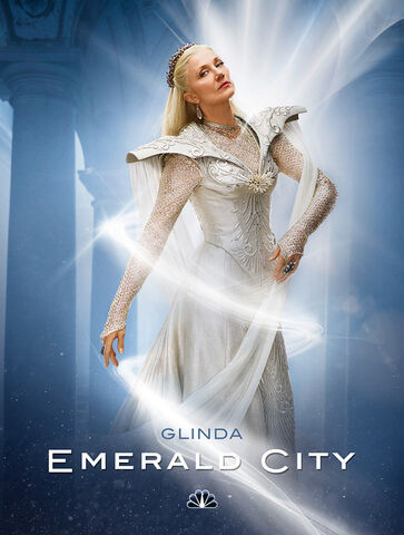 File:Glinda.jpg