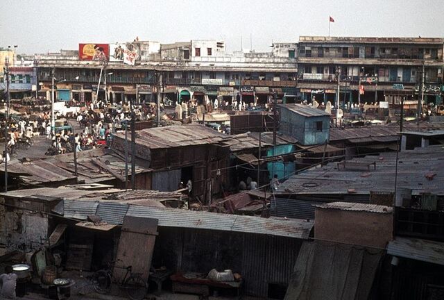 File:1973 Delhi Slum.jpg