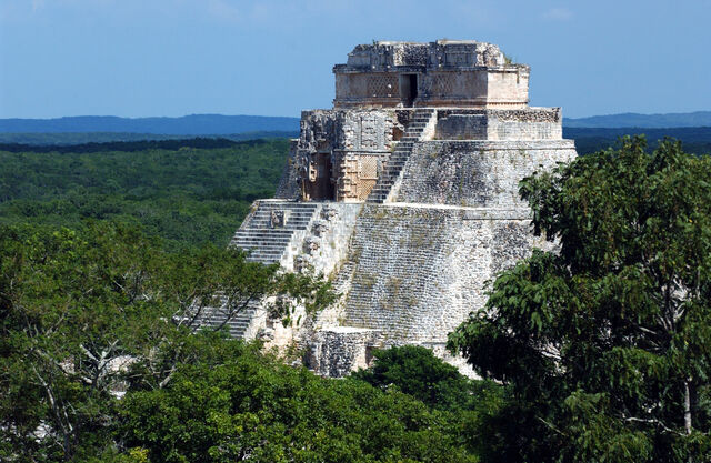 File:Olmec2.jpg