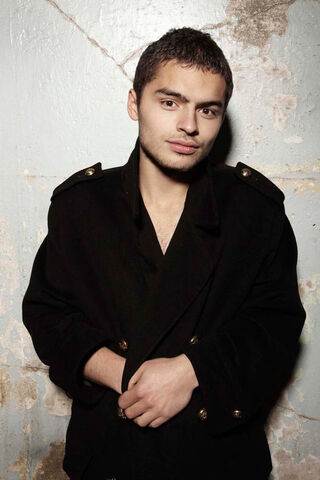 File:550w tv skins matty.jpg