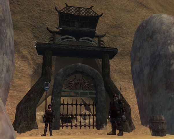 File:CL Gate Guards.jpg