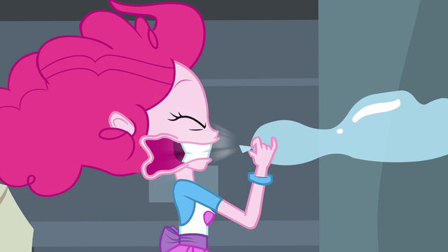 Arquivo:Equestria-girls-disneyscreencaps.com-2494.jpg