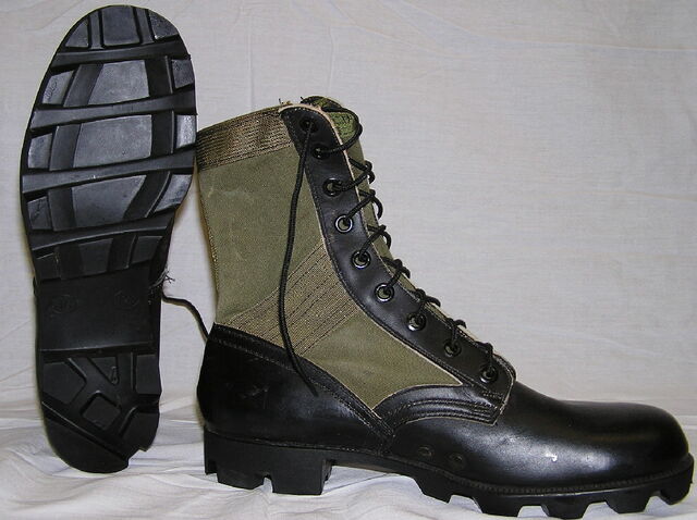 File:Boots 3rd Pat 2P.jpg