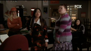 Brittany, Tina, Lauren y Santana en Original Song.png
