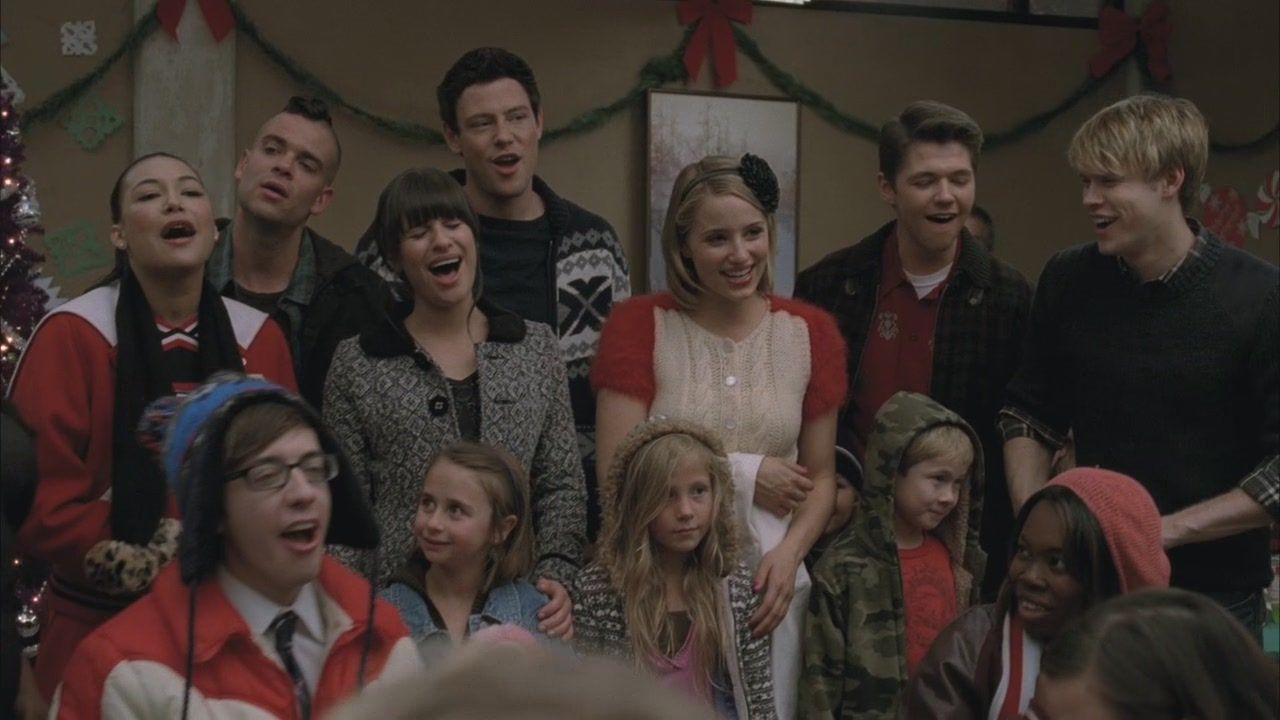 Glee Do They Know Its Christmas Time Video Vhpvkd Newyearportal2020 Info