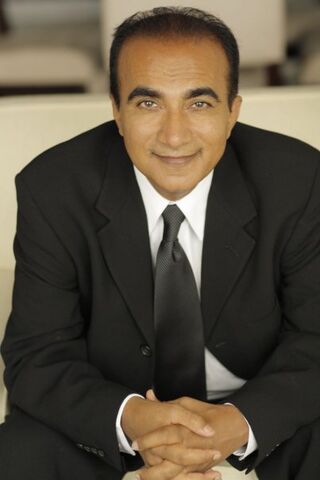 Archivo:Iqbal 01.jpg