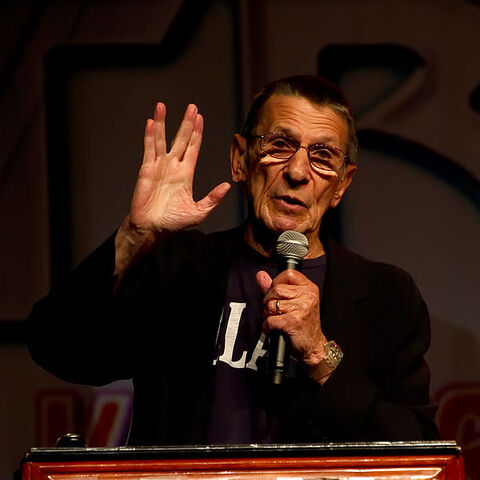 Archivo:Leonard Nimoy.jpg