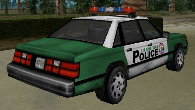 Archivo:PoliceAtrasVC.jpg