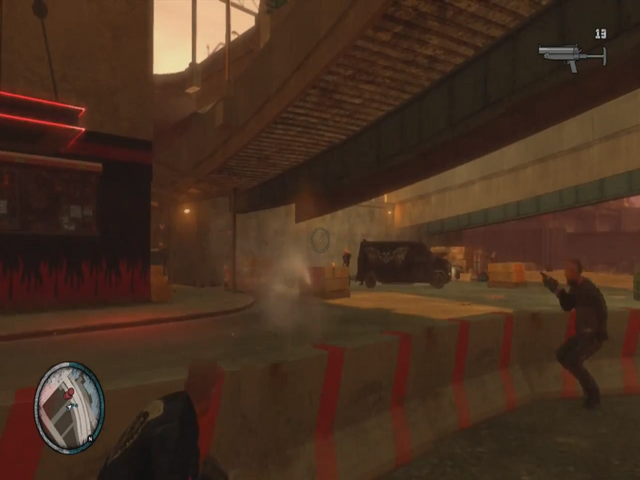 Archivo:Action Reaction Tiroteo (exterior).png