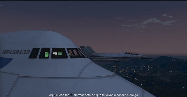 Archivo:Trevor en leves turbulencias..png