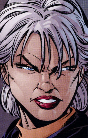 Archivo:Darkwomanheadshot.jpg