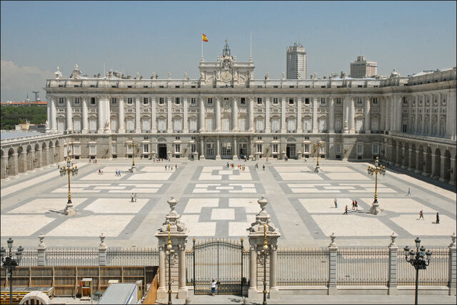 File:Royal Palace of Astana.jpg