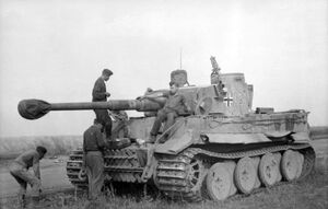 Bundesarchiv bild 101i-022-2935-10a russland panzer vi tiger i.jpg